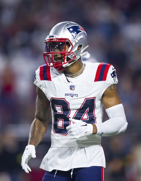Source: Patriots WR Kendrick Bourne suffers torn ACL, out for the season